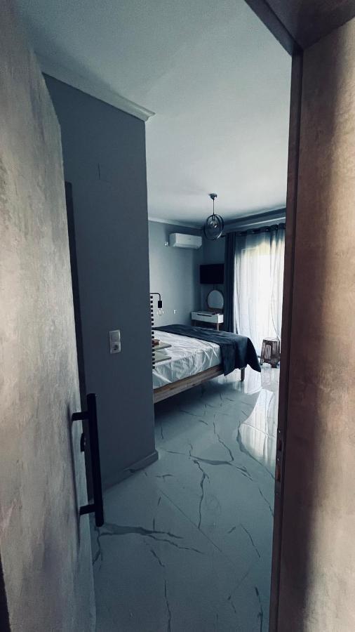 Thalistris Room Нидри Екстериор снимка